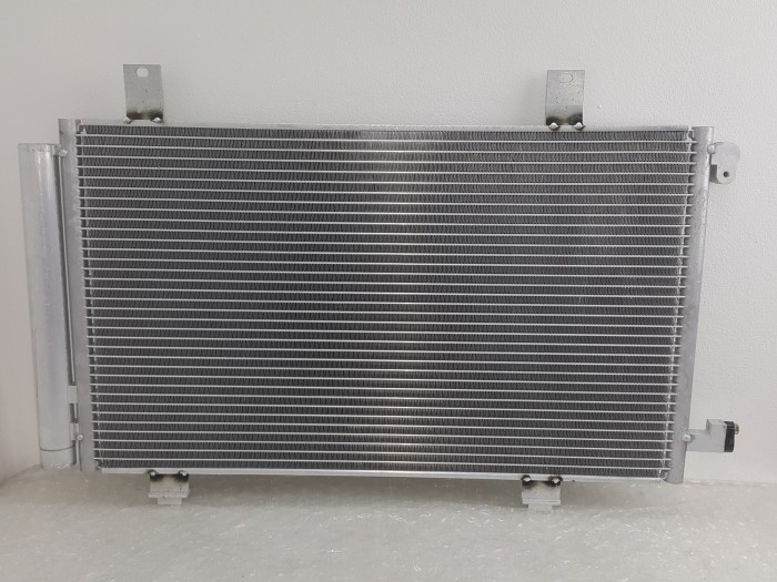 Радиатор кондиционера SX-4 06-13