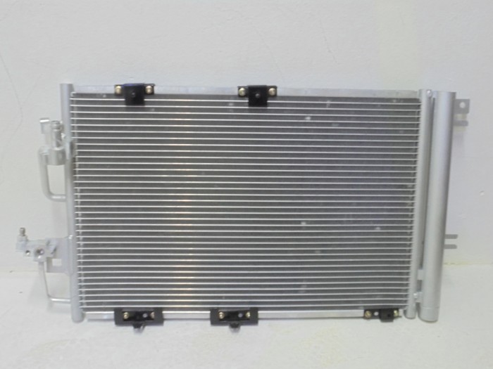 Радиатор кондиционера автомат 1.2 - 1.8 ASTRA 04-15