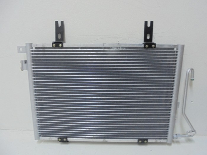 Радиатор кондиционера без осушителя LOGAN 04-15