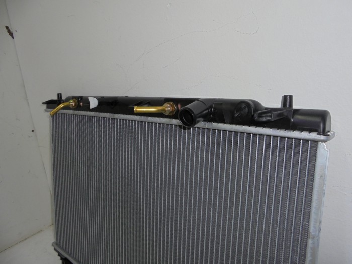 Радиатор охлаждения 2.0 - 2.4 CR-V 4 12-18