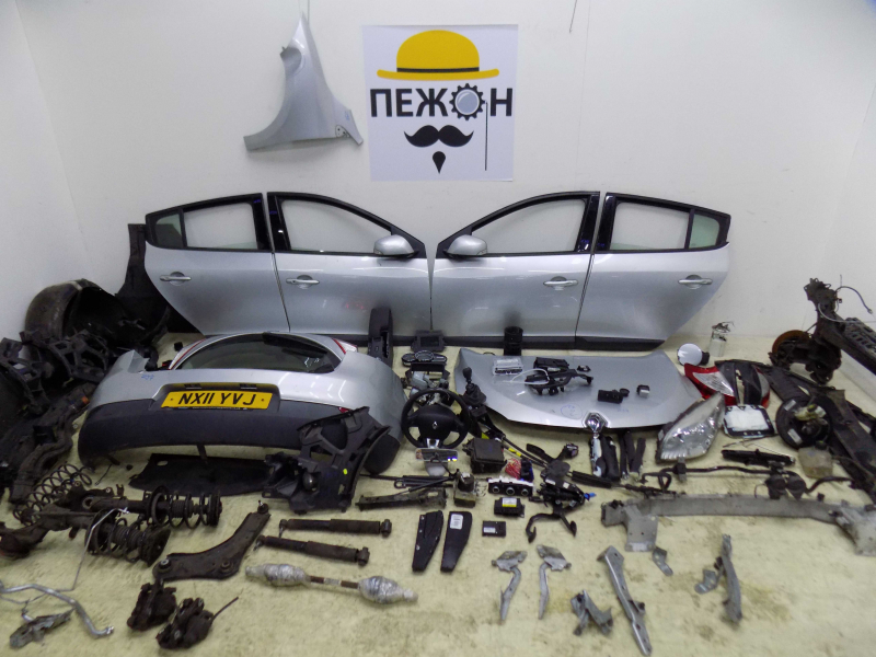 Z57, Renault Megane 2011, 1.6, бензин, МКПП