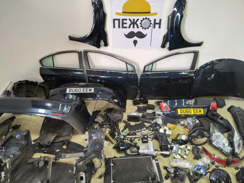 B14, Toyota Avensis 2010, 1.8, бензин, МКПП