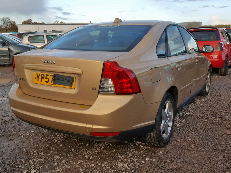 T32, Volvo S40 2008, 1.8, бензин, МКПП