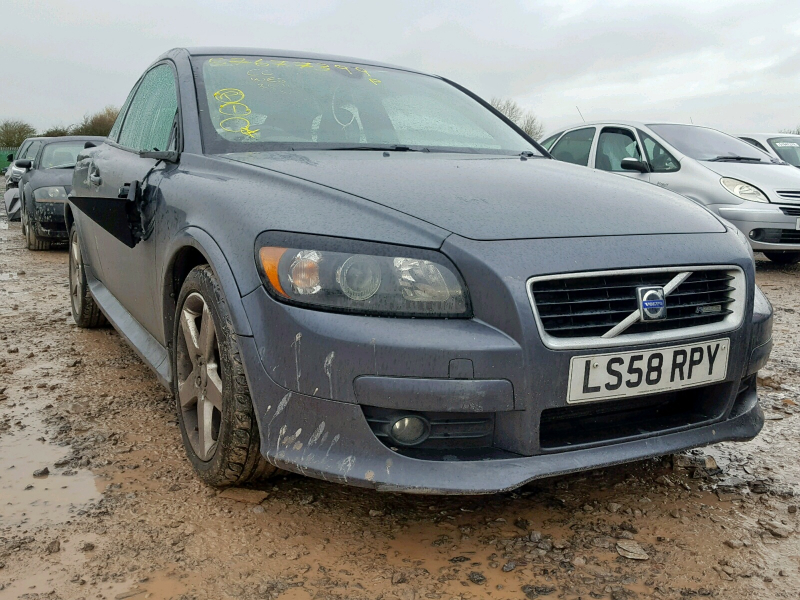T37, Volvo C30 2008, 1.8, бензин, МКПП