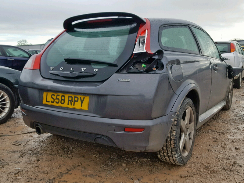 T37, Volvo C30 2008, 1.8, бензин, МКПП