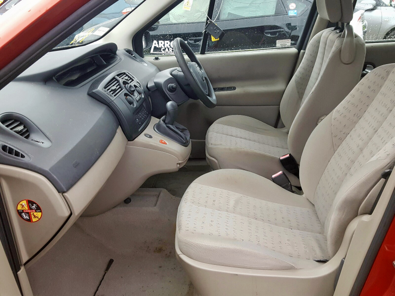 D64, Renault Scenic 2005, 1.6, бензин, АКПП