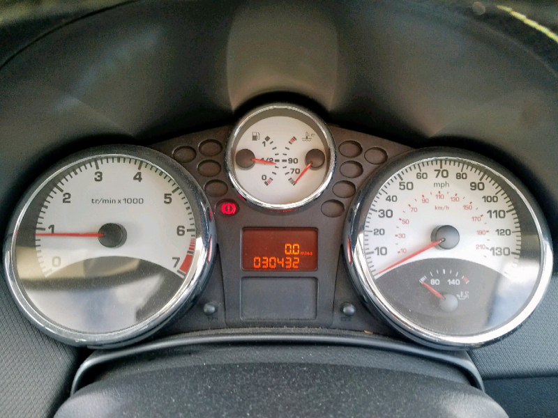 B400, Peugeot 207 2008, 1.6, бензин, МКПП