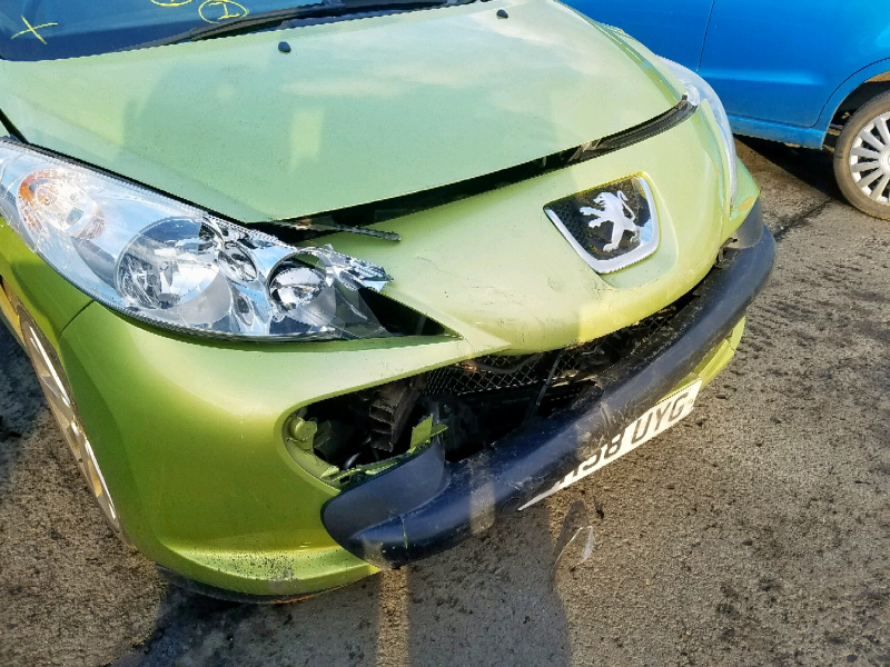B400, Peugeot 207 2008, 1.6, бензин, МКПП
