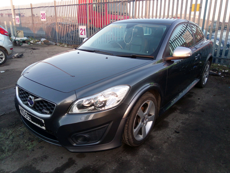 B421, Volvo C30 2010, 1.6, бензин, МКПП