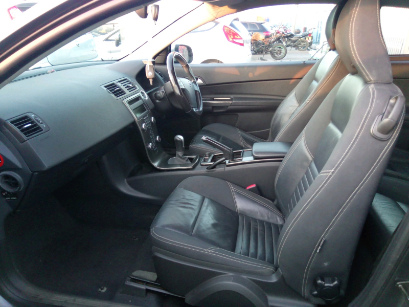 B421, Volvo C30 2010, 1.6, бензин, МКПП