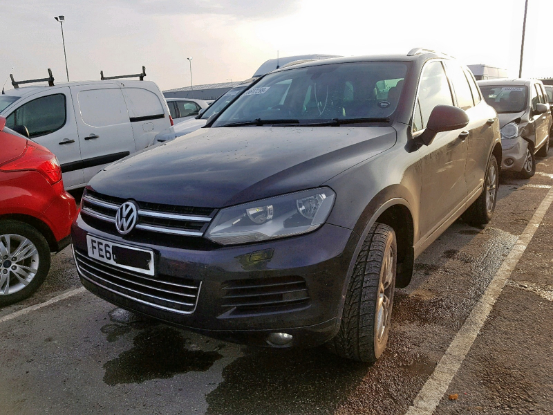 B438, VW Touareg 2010, 3.0, дизель, АКПП