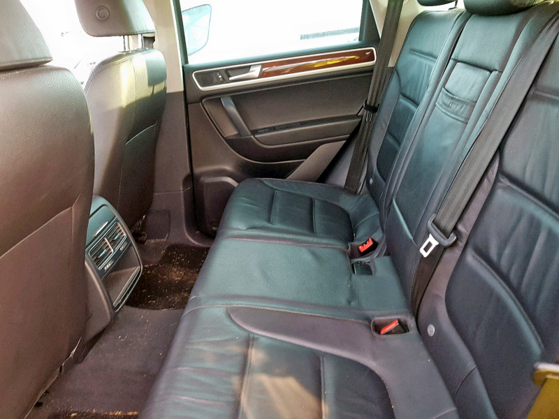 B438, VW Touareg 2010, 3.0, дизель, АКПП