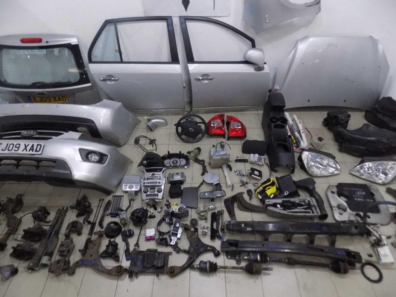 M15, Kia Carens 2009, 2.0, дизель, МКПП