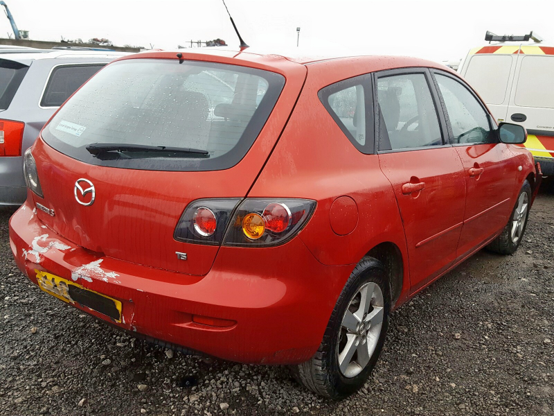 B498, Mazda 3 2005, 1.6, бензин, МКПП
