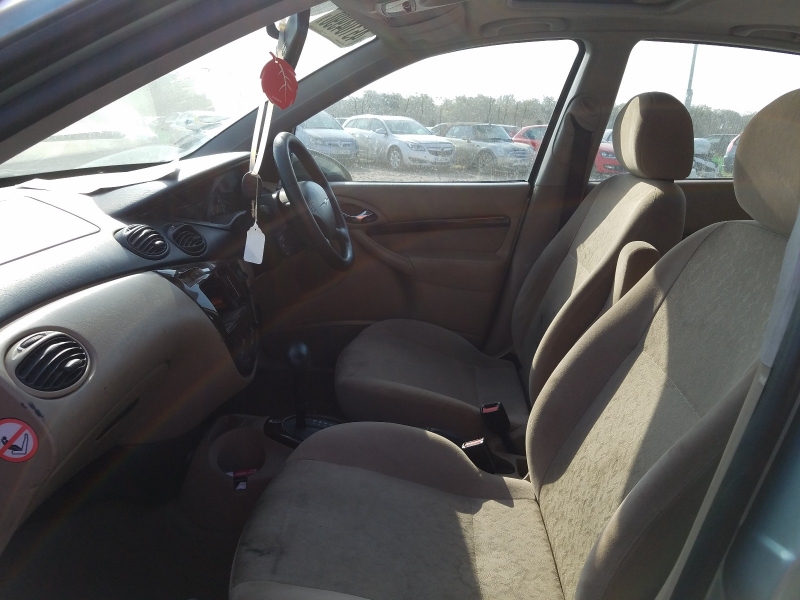 T162, Ford Focus 2001, 1.6, бензин, АКПП