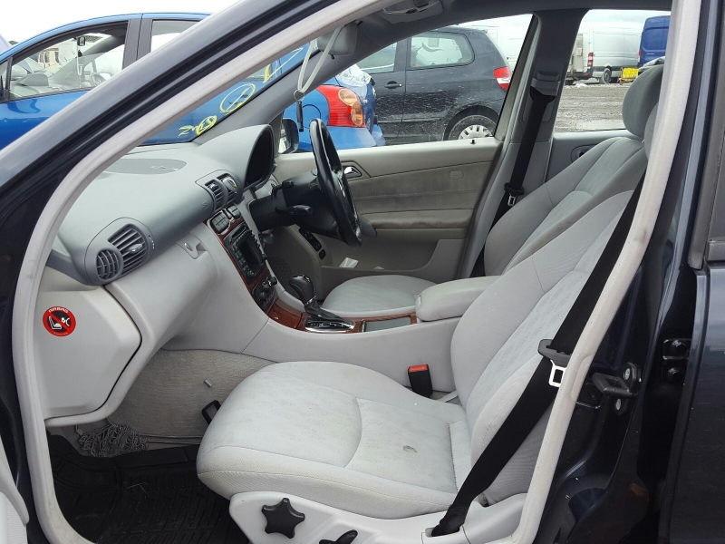 B599, Mercedes Benz C 2003, 1.8, бензин, АКПП