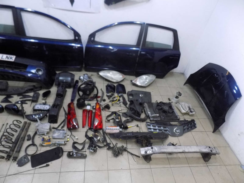 T224, Nissan Note 2006, 1.6, бензин, МКПП