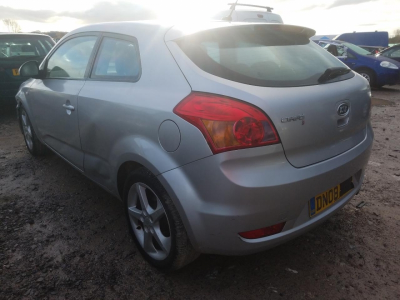 D393, Kia Ceed 2008, 1.6, бензин, МКПП
