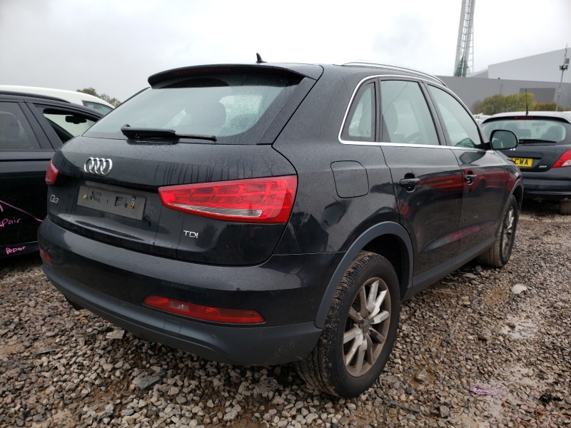 D563, Audi Q3 2012, 2.0, дизель, МКПП