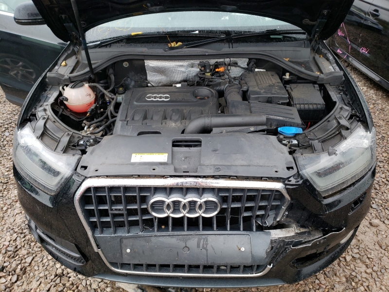 D563, Audi Q3 2012, 2.0, дизель, МКПП