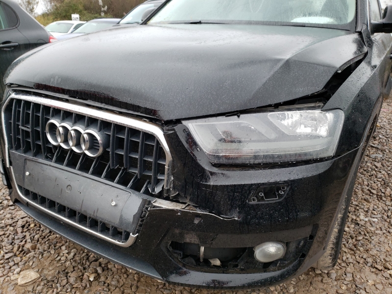 D563, Audi Q3 2012, 2.0, дизель, МКПП