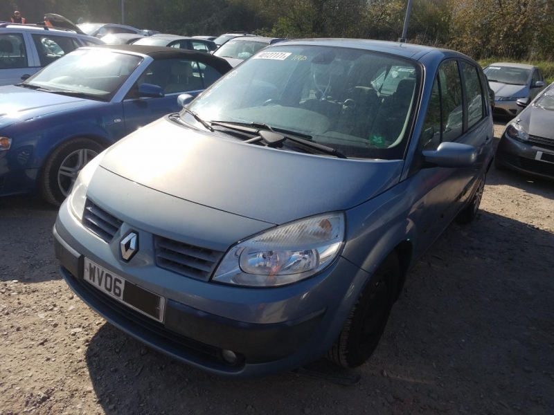 D572, Renault Scenic 2006, 1.5, дизель, МКПП