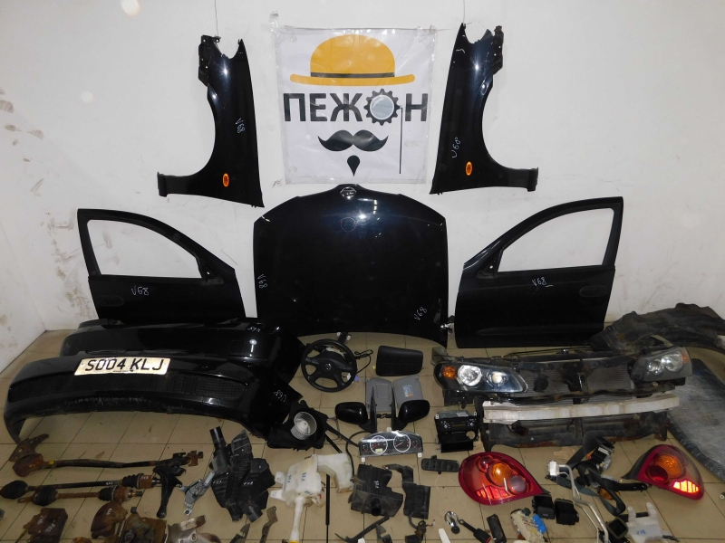 V68, Nissan Almera 2004, 1.5, бензин, МКПП