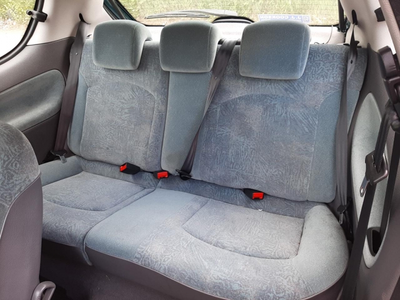D634, Peugeot 206 2001, 1.4, бензин, МКПП
