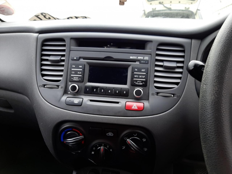 B796, Kia RIO 2011, 1.4, бензин, МКПП