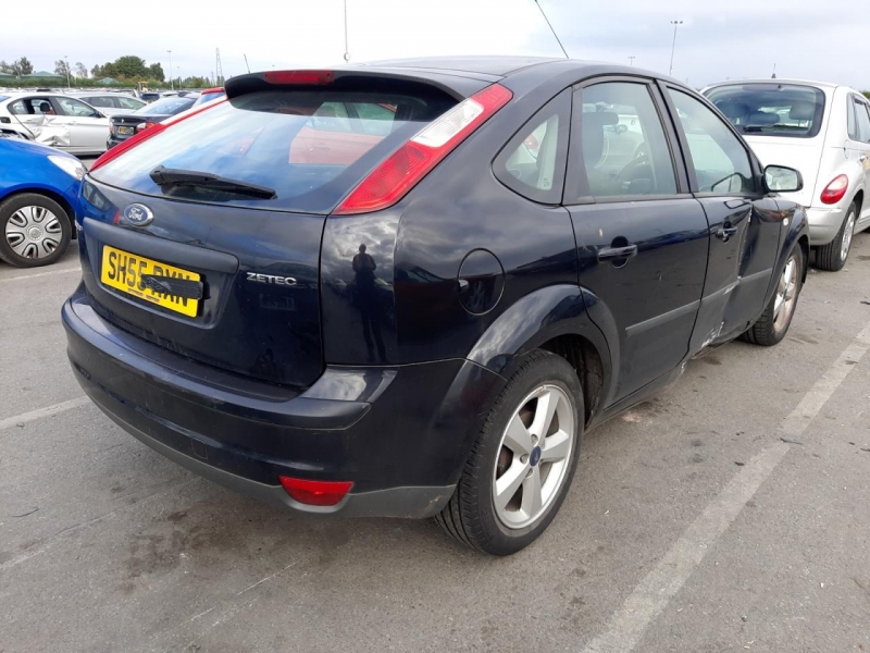 B899, Ford Focus 2005, 1.6, бензин, АКПП