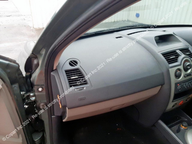 V150, Renault Megane 2004, 1.6, бензин, АКПП