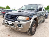 J57, Mitsubishi Pajero/Montero 2004, 2.5, дизель, МКПП