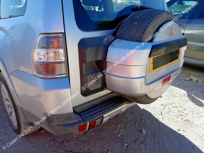 J103, Mitsubishi Pajero/Montero 2009, 3.2, дизель, АКПП