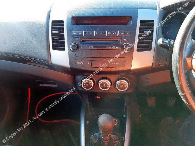 J379, Mitsubishi Outlander 2010, 2.2, дизель, МКПП