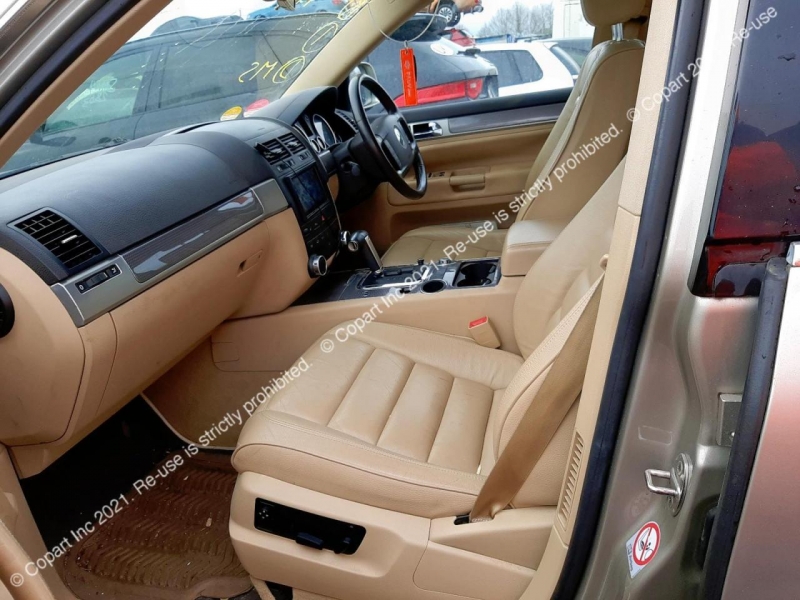 F404, VW Touareg 2008, 3.2, бензин, АКПП