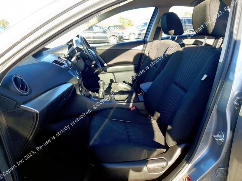 G520, Mazda 3 2012, 1.6, бензин, МКПП