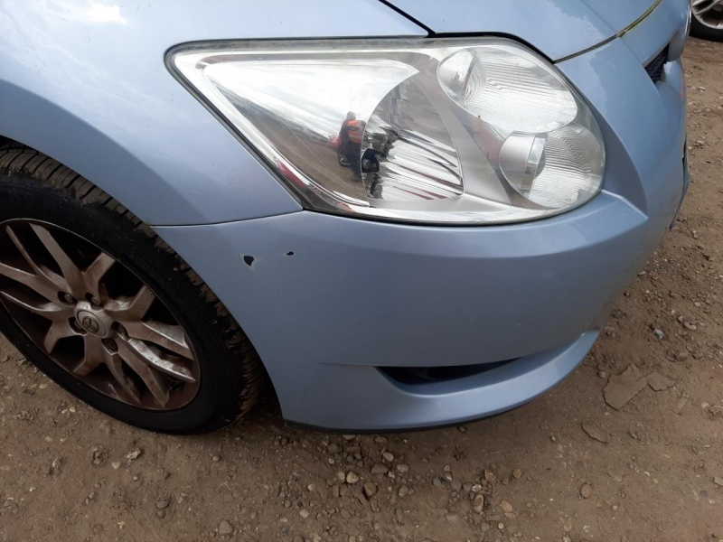 F800, Toyota Auris 2008, 1.6, бензин, МКПП