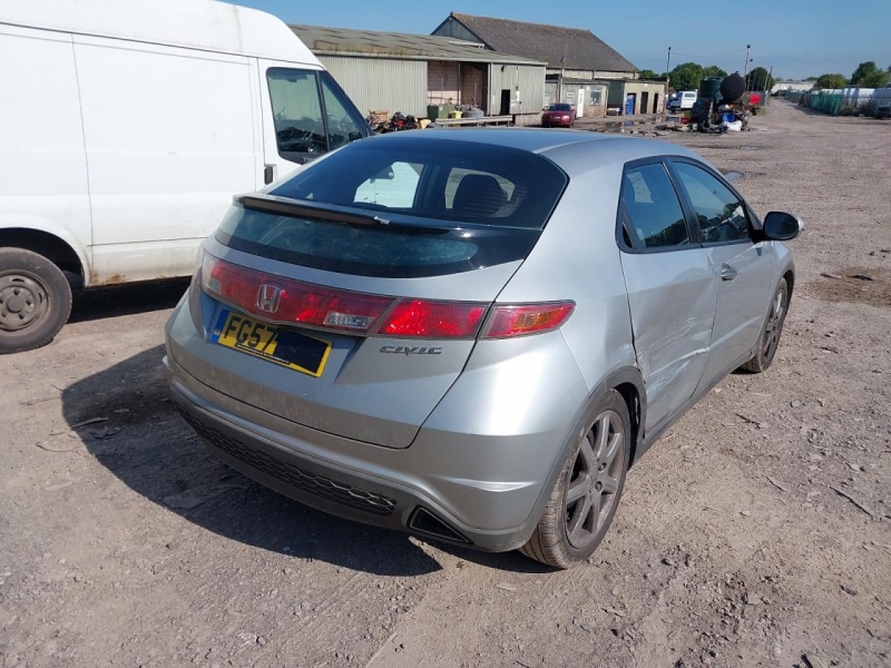 J955, Honda Civic 2007, 1.8, бензин, МКПП
