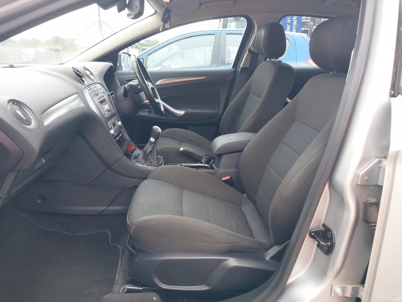 J959, Ford Mondeo 2009, 2.0, бензин, МКПП