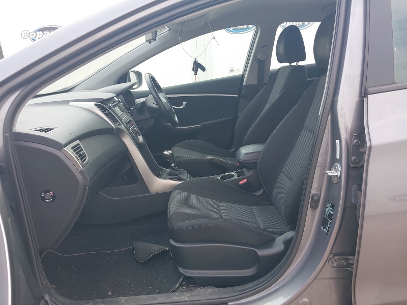 W5, Hyundai i30 2012, 1.4, бензин, МКПП