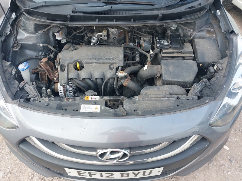 W5, Hyundai i30 2012, 1.4, бензин, МКПП