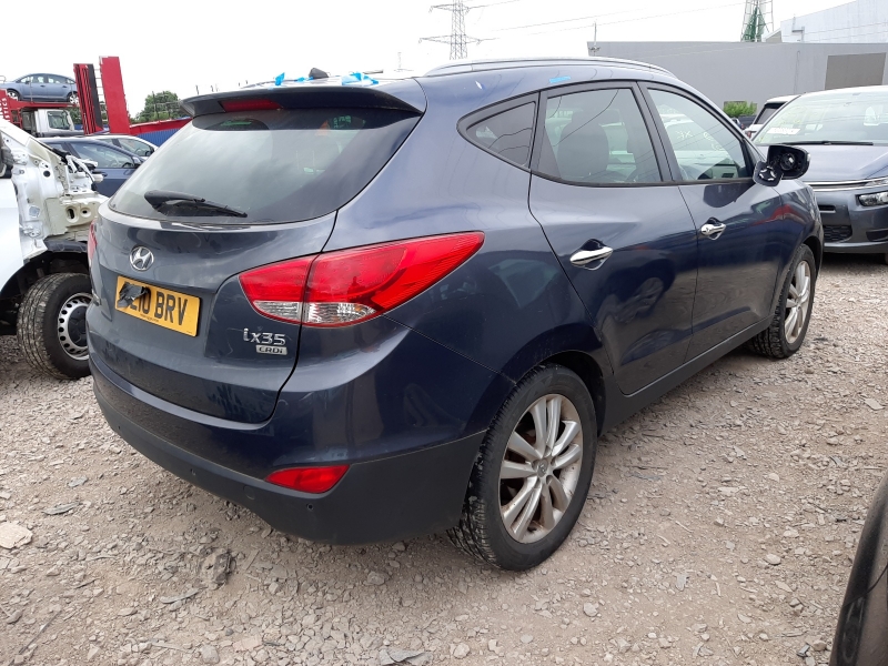 W6, Hyundai ix35 2010, 2.0, дизель, МКПП
