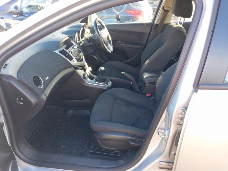 F874, Chevrolet Cruze 2012, 1.6, бензин, МКПП