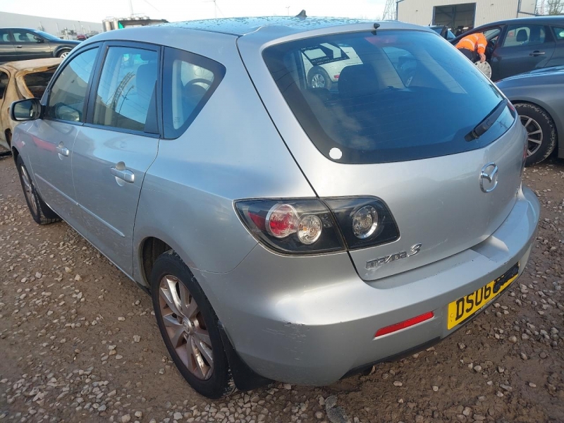 W35, Mazda 3 2006, 1.6, бензин, МКПП
