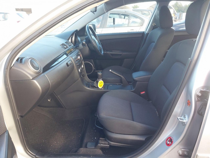 W35, Mazda 3 2006, 1.6, бензин, МКПП