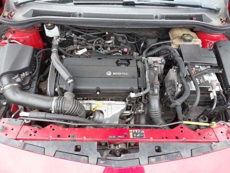 G913, Opel Astra 2011, 1.6, бензин, МКПП