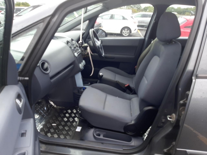 G932, Mitsubishi Colt 2006, 1.3, бензин, МКПП