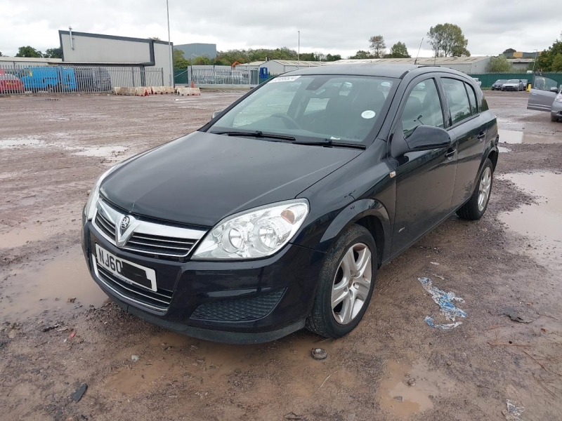 W56, Opel Astra 2010, 1.6, бензин, МКПП