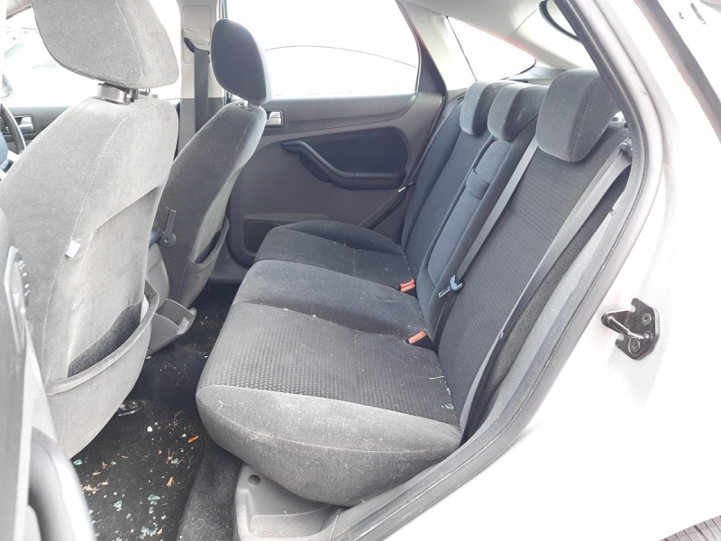 F895, Ford Focus 2007, 1.6, бензин, АКПП