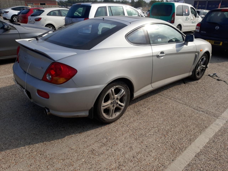 F902, Hyundai Coupe 2003, 2.7, бензин, МКПП